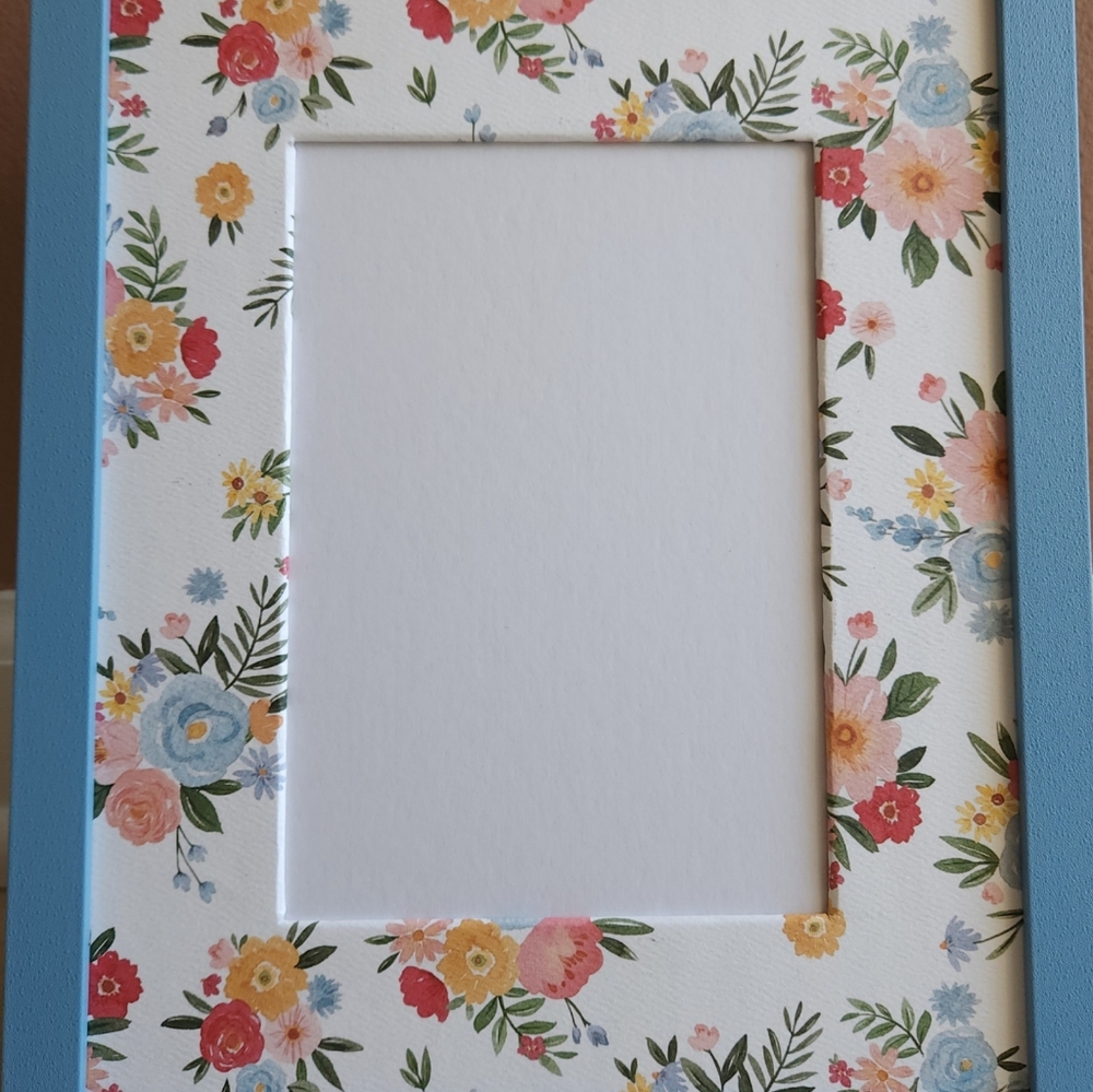 Charming Photo Mat + Frame Combo | 8x10 Mat | 5x7 Photo | Garden & Flower Lovers